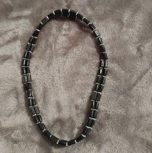 Magnetic necklace